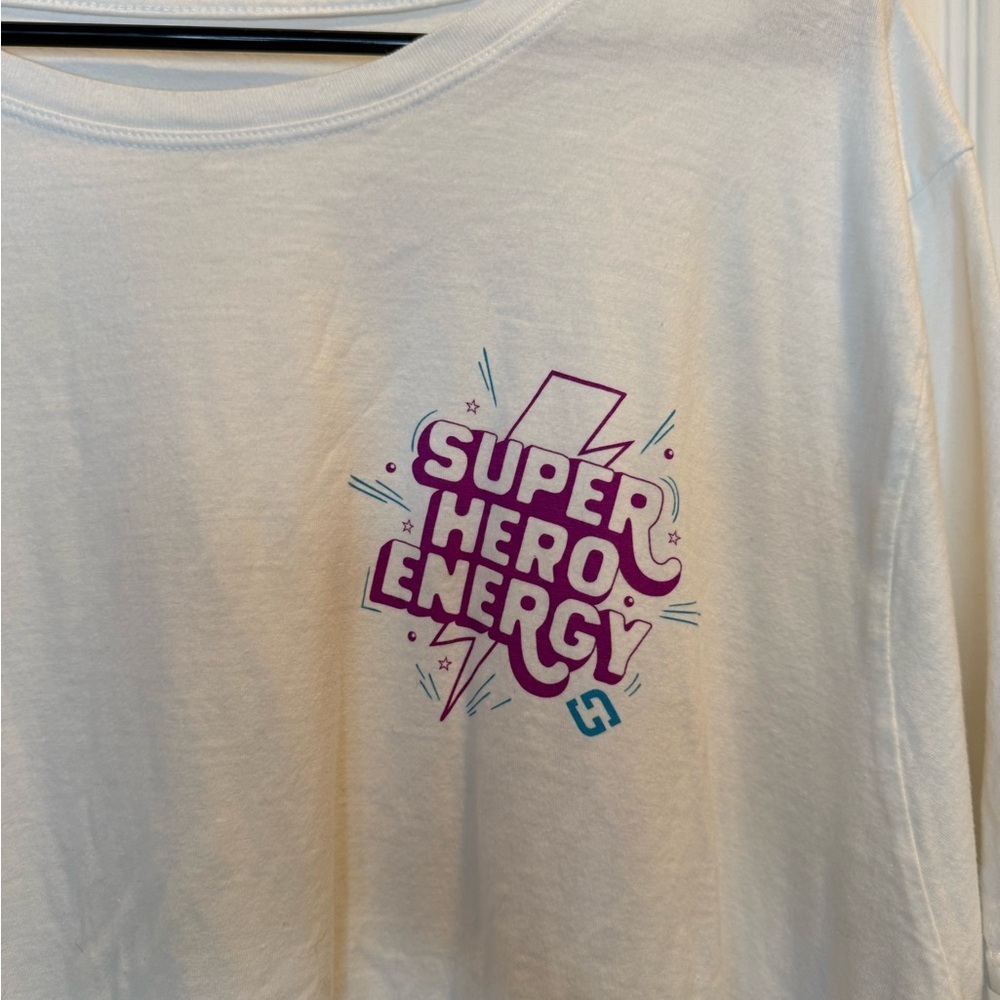 White Oversized Super Hero Energy Print T Shirt Size L/XL 100% Cotton - Picture 2 of 4